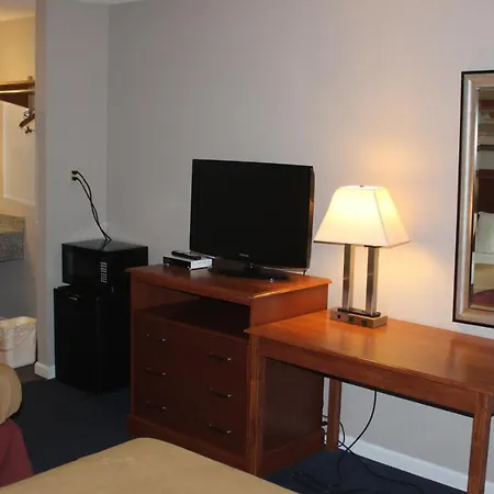 Interstate Motel-2