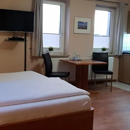 Airport Hotel One Aparthotel Sylt-2