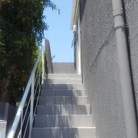 Hayley'S Place-2