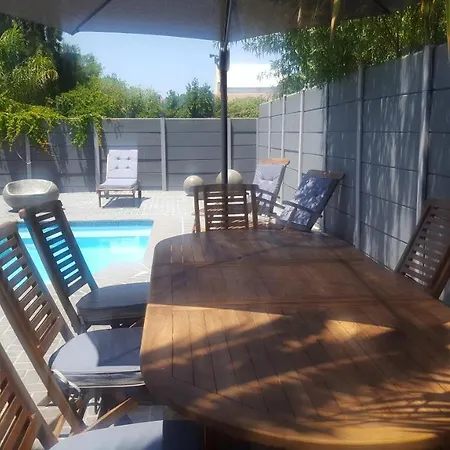 Hayley'S Place-3