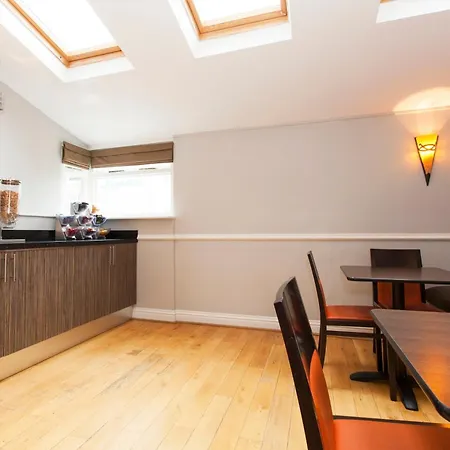 The Abbey Lodge Hotel-2