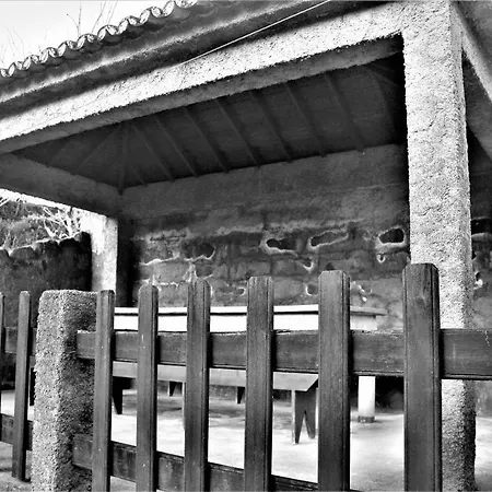 Casa Inti / Inti House Furnas-2