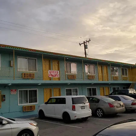 Rose Motel-3