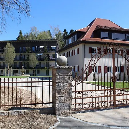 Waldhotel Rainau-3