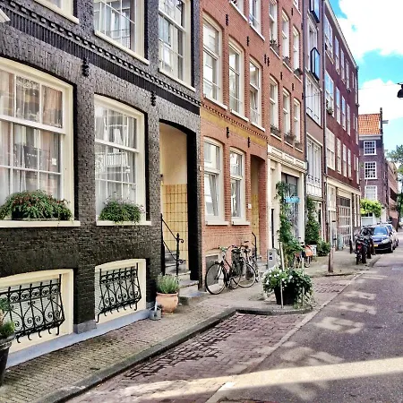 Amsterdam Home-2