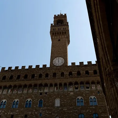 Casa Uffizi XIII Century Tower House Boutique Hotel-2