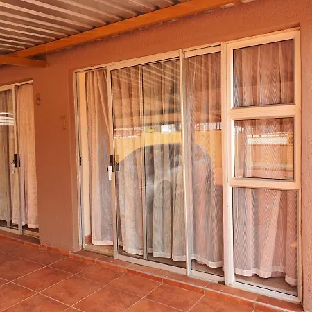 Tenacity Guesthouse - Riviera Park-2