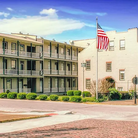 Lee House Inn-3