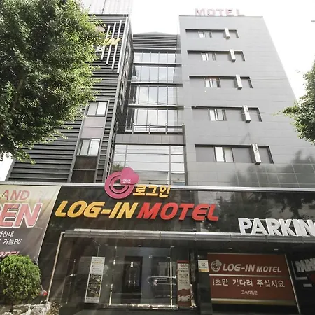 Login Hotel-3