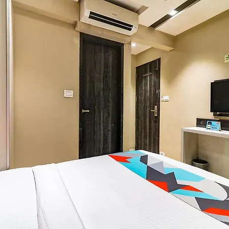 Fabhotel Grand Heritage - Nr Bkc-3
