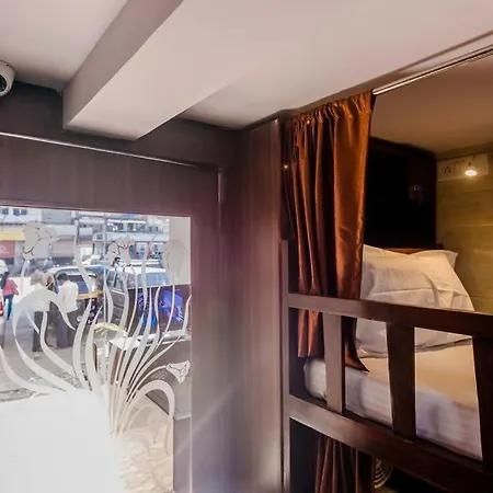 Awesome Dormitory Male Only-3
