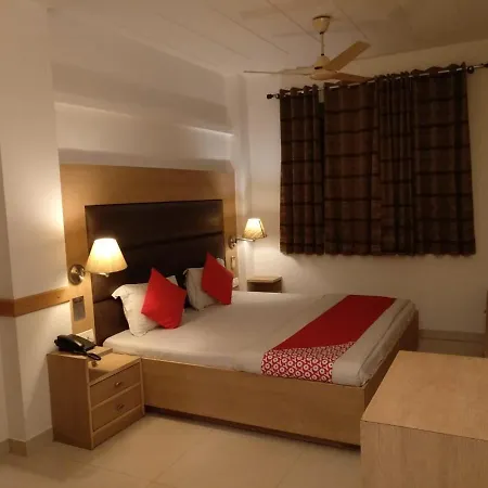 Hotel Arina Inn-3