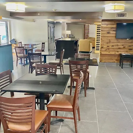 Country Inn & Suites By Radisson, Roanoke Rapids, Nc-2