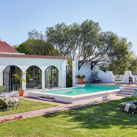 Deux Freres Wine Estate & Luxury Villas-2