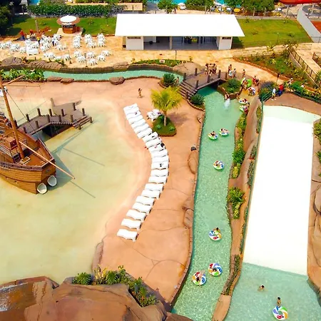 Piazza Diroma com acesso Acqua Park e Splash-3