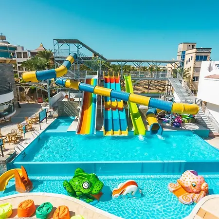 La Rosa Waves Beach - Couple & Families Only-2