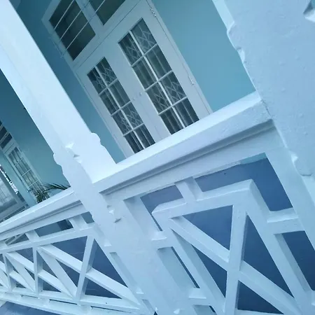 Amoris Guest House-Sea Point-3