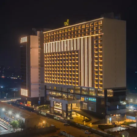 Taj Skyline Ahmedabad-3