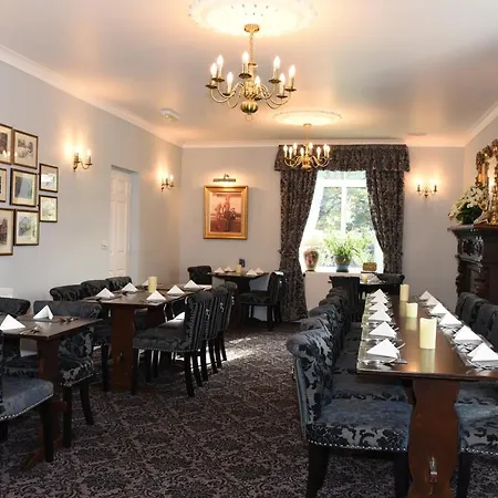 The Llanelwedd Arms Hotel-2