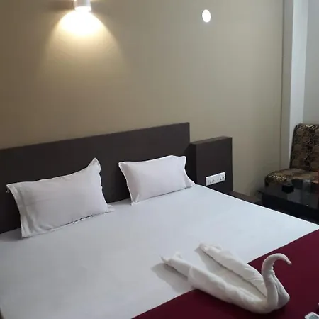 Goroomgo Hotel Uk Palace Puri-3