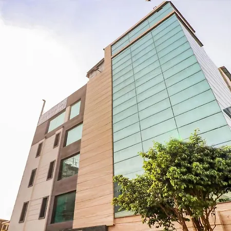 Townhouse 939 Hotel Gagan Inn Near Satyam Inox Patel Nagar-3