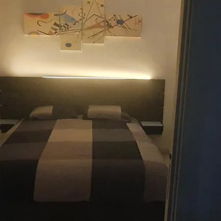 B&B 1930-2