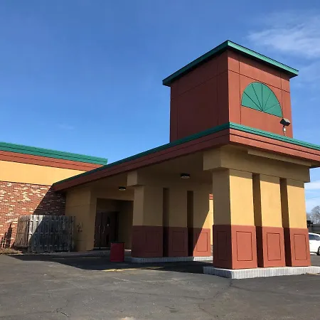 Econo Lodge-2