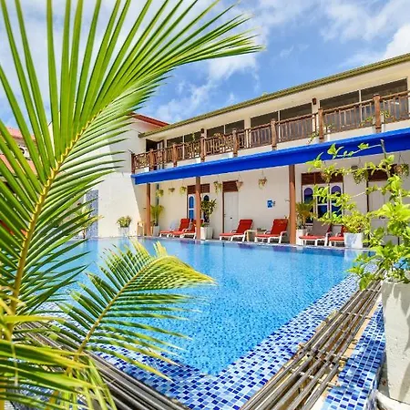 Equatorial Divers Lodge-2