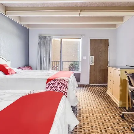 Oxford Inn, Lincoln Blvd-2