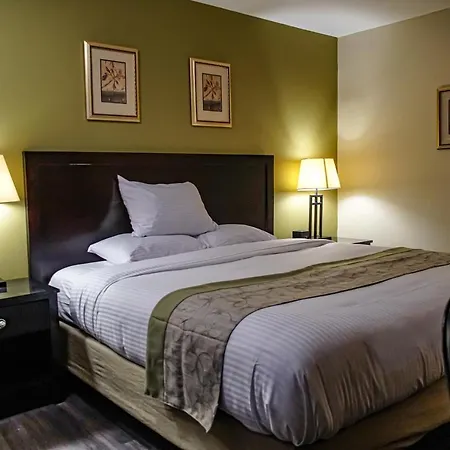 Skyland Motel Inn & Suites-3