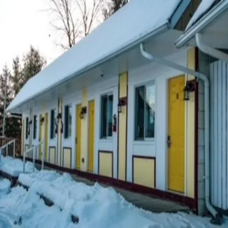 Skyland Motel Inn & Suites-2
