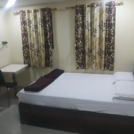 Shri Vasant Lodge-3