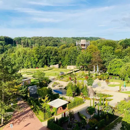 Hotel im Park-3