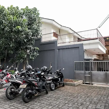 wisma delapan RedPartner-2