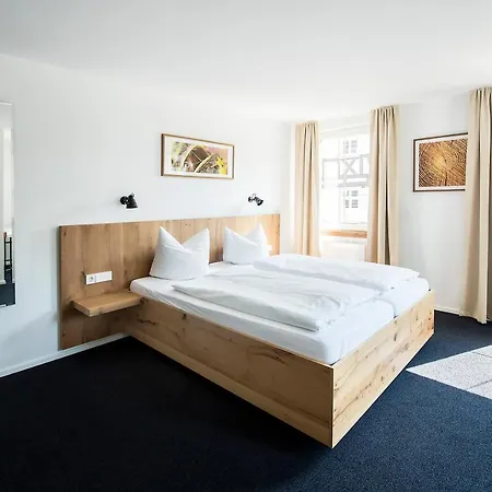 Stadthotel Waldhorn-2