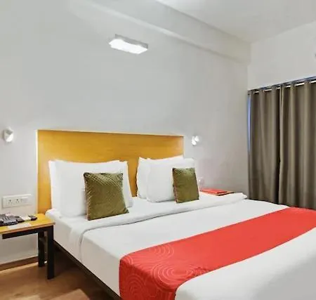 Kanak Beacon Hotel - Ashram Road Ahmedabad-3