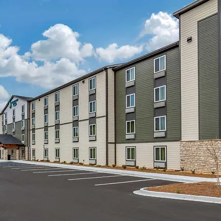 Woodspring Suites Brunswick-3