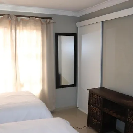 Tlelakufuma Guest House-2