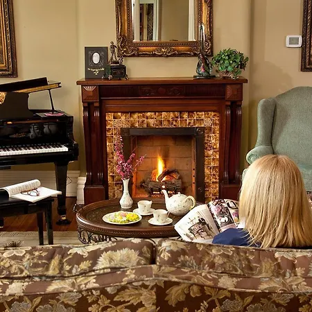 Riverside Inn Bed And Breakfast, Wedding Venue & Events-2