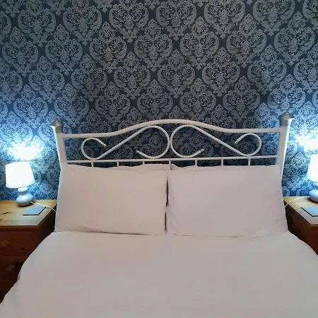 Branstone Guest House-3