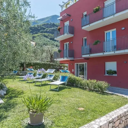 Appartamenti Residence La Pergola-2