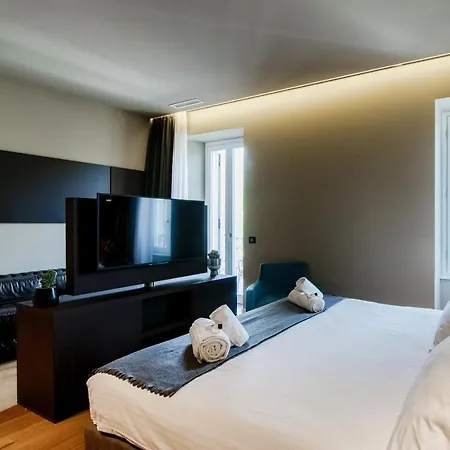 Ama 18 Suites By "The House Of Travelers"-3