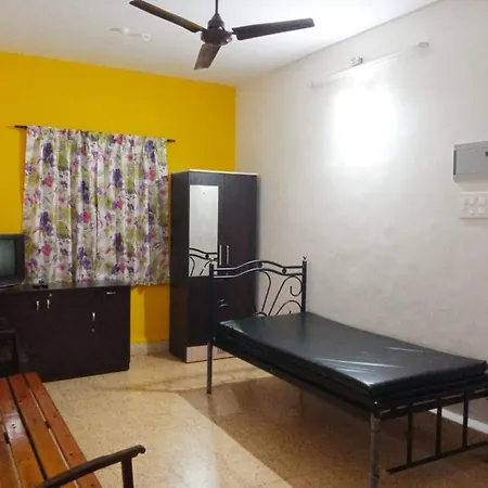 Shalom Guest House-3