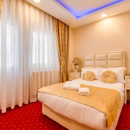 Twins Hotel-2
