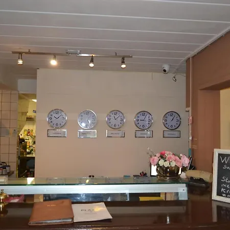 Hotel Plaza-3