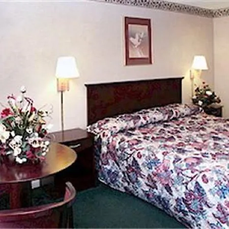 Yorktown Motor Lodge-2