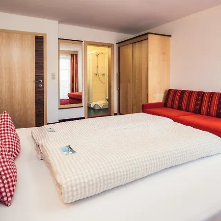 Apart-Hotel Reblaus-3
