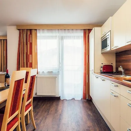 Apart-Hotel Reblaus-3