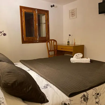 Hostal La Cuineta De Cal Triuet-2