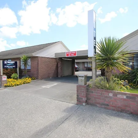 Foreshore Motor Lodge-3